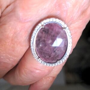 Purple Red Sapphire Ring. Solid Sterling Silver.Sz 6. New, Zircon Gemstone Halo